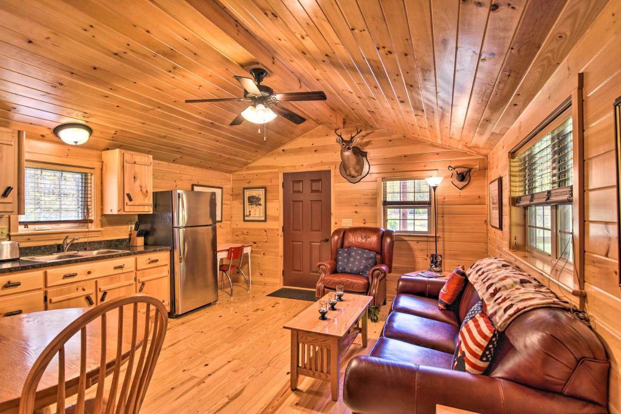 Pet-Friendly Cabin With Fire Pit And River Access! Parsons Bagian luar foto